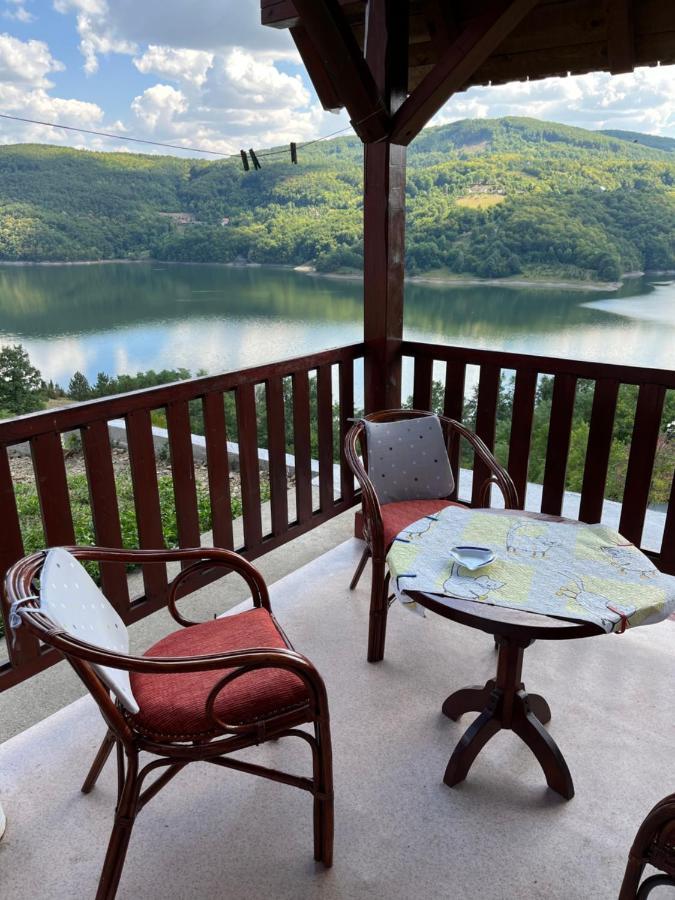 Apartman Jezero Vrutci Užice Esterno foto