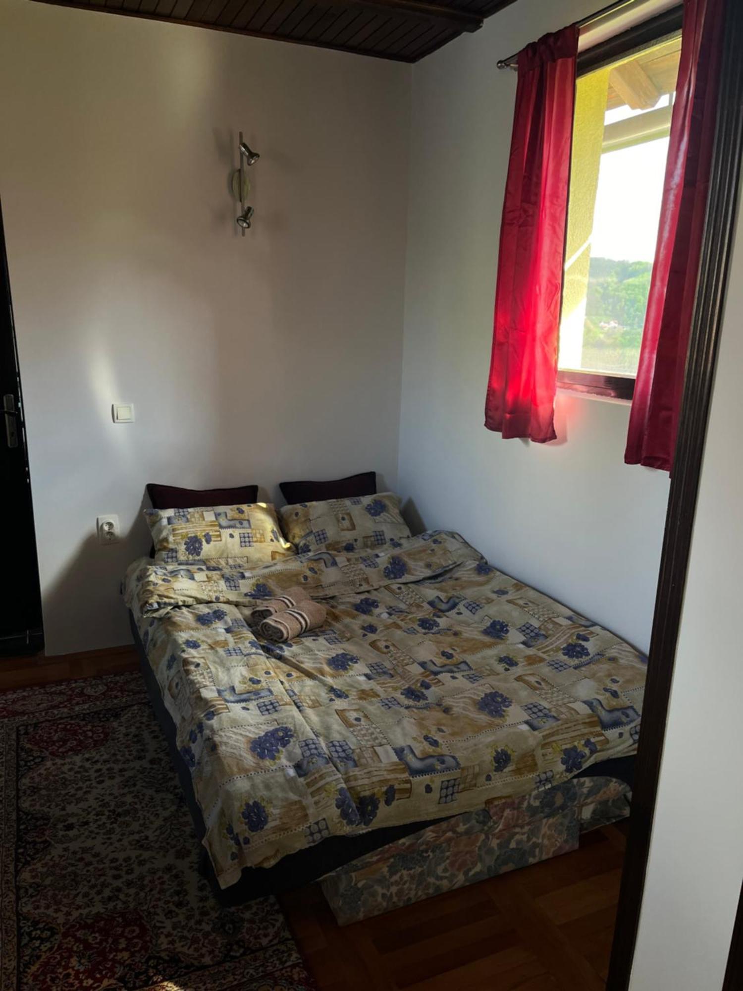 Apartman Jezero Vrutci Užice Esterno foto